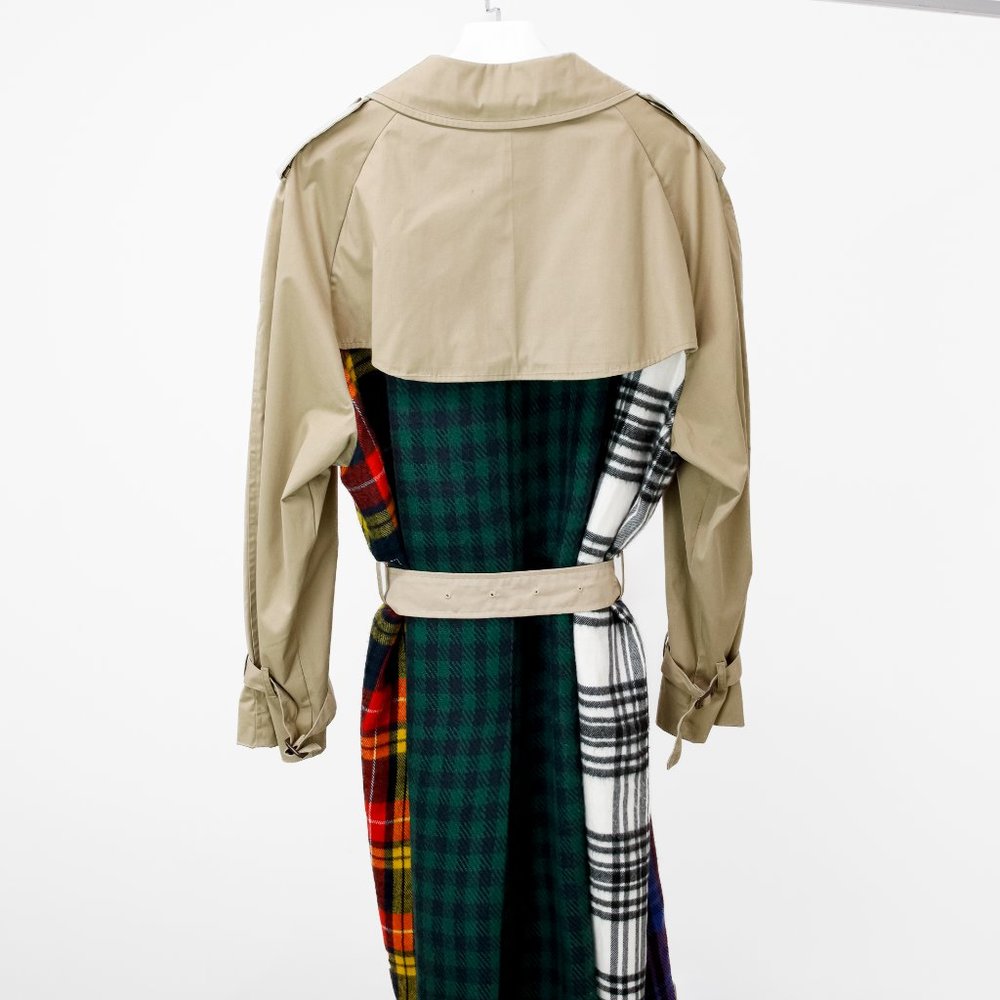 Dry Clean Only Reworked Scarf Panel Trench - Picture 2 of 10